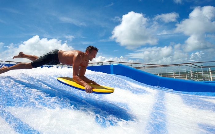 Oasis_of_the_Seas4