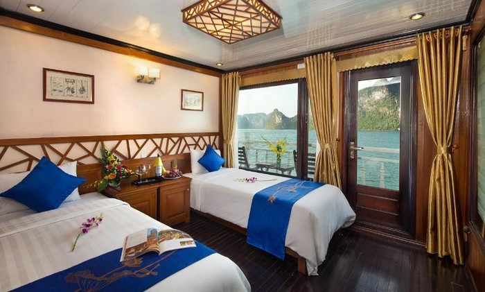 du_thuyen_grayline_phong_co_ban_cong