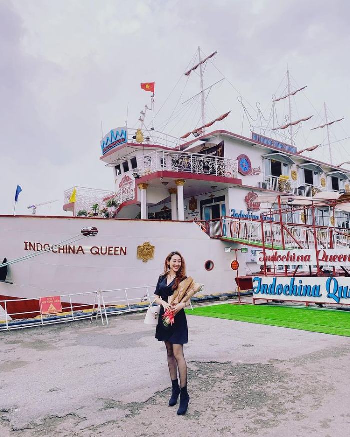 du thuyền ăn tối trên sông Sài Gòn - Du thuyền Indochina Queen