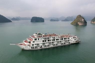 Voucher Du Thuyền Ambassador Cruise Hạ Long 5* 2N1Đ giá chỉ từ 3.270.000đ/khách