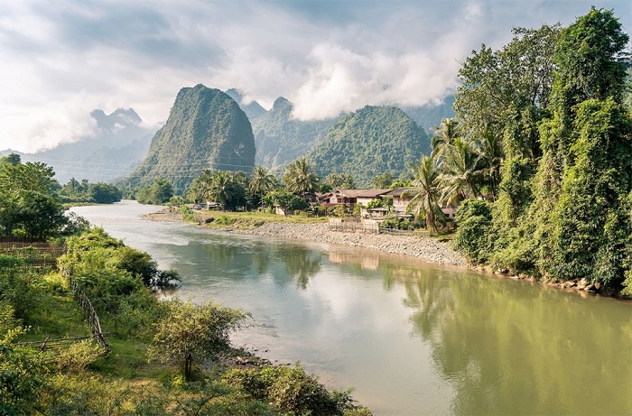 Lý do nên đi tour du thuyền sông Mekong