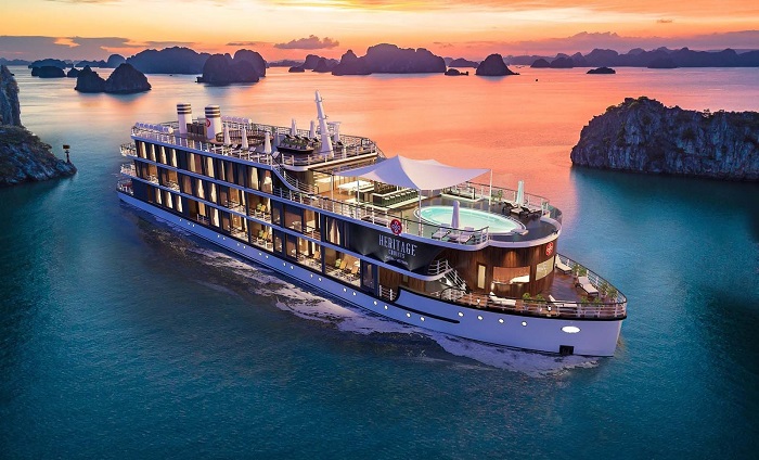 Voucher 2N1Đ Du Thuyền Heritage Cruises Cat Ba Từ 2tr550/Khách