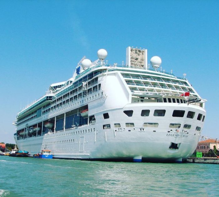 Review du thuyền Royal Caribbean