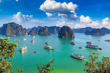 Việt Nam có 2 tuyến du lịch bằng thuyền tuyệt nhất Đông Nam Á