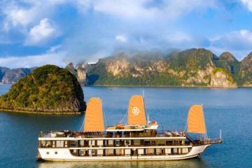 Review tour du thuyền Vịnh Hạ Long Peony 5 sao: Có đáng trải nghiệm?
