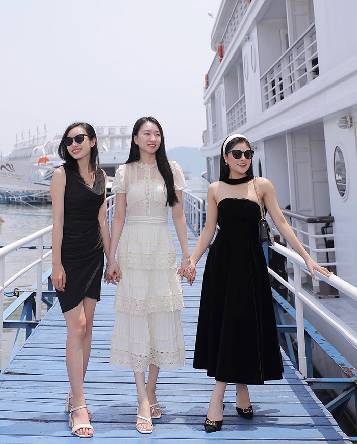 Du thuyền Paradise Elegance (Hạ Long)