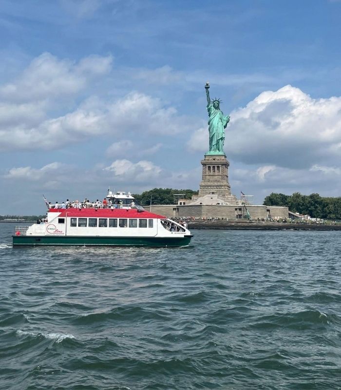 Du thuyền ngắm Tượng Nữ Thần Tự do - Circle Line Sightseeing Cruises