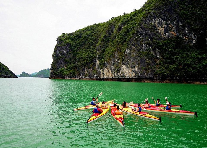 du thuyền Apricot Cruise