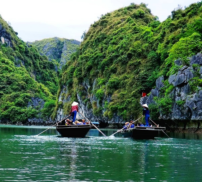 du thuyền Azalea Cruise 26