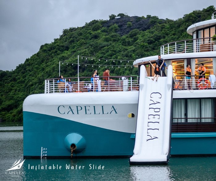 Du thuyền Capella Cruise