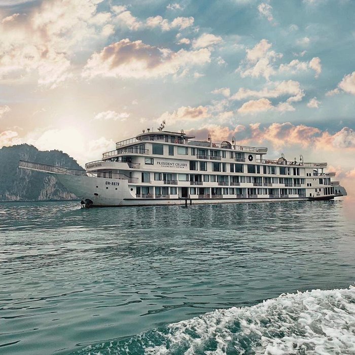  du thuyền President Cruises to nhất Hạ Long