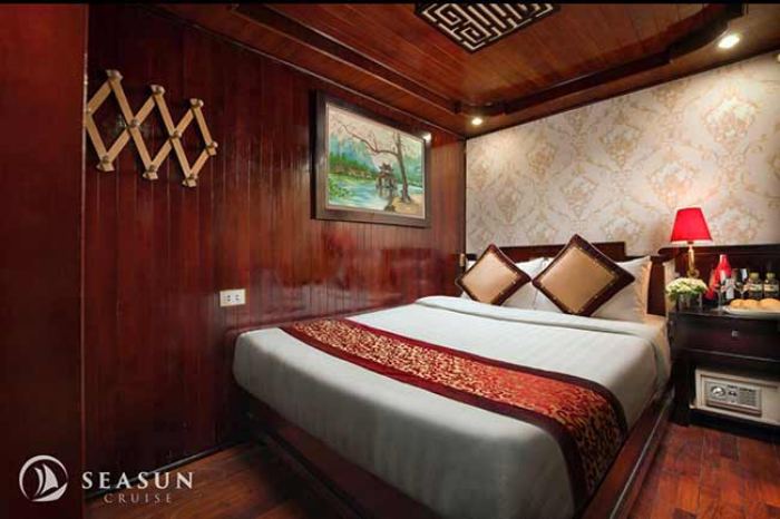 phòng ngủ trên Du thuyền Seasun du thuyền giá phòng dưới 2 triệu ở Hạ Long 