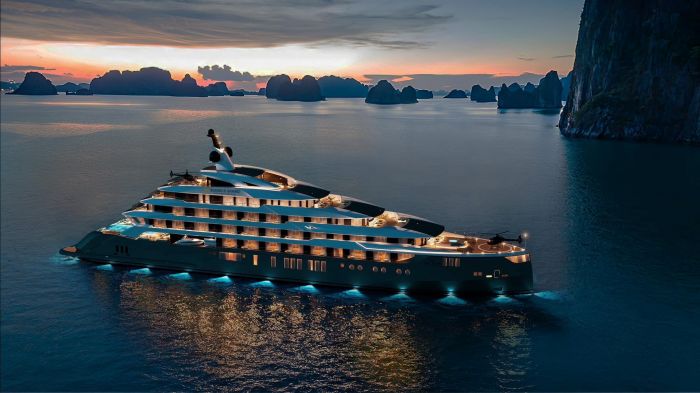 Kinh nghiệm đi du thuyền Hạ Long Essence Grand Superyacht Cruise 6*++ l