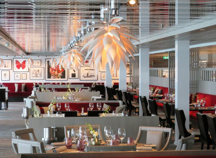 du thuyền Celebrity Cruises có nhà hàng sang trọng