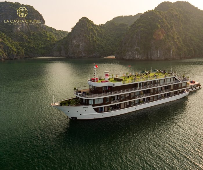 La Casta Regal Cruise and the dream journey on Lan Ha Bay