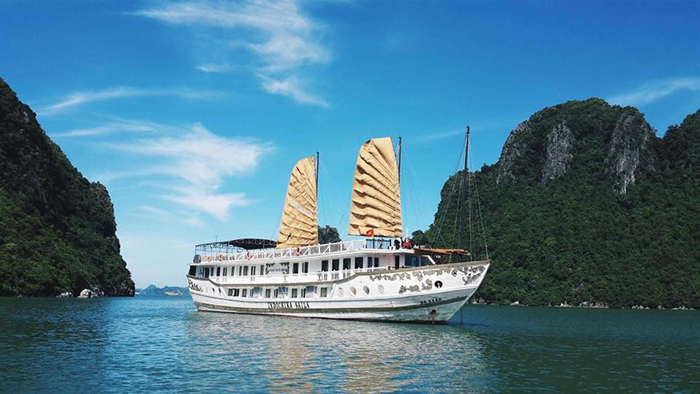 Du thuyền Indochina Sails - Lựa chọn số 1 của du khách khi tham quan Vịnh Hạ Long