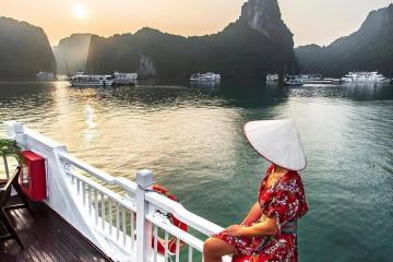 Nét cuốn hút khó cưỡng của du thuyền Apricot Premium Cruise đẳng cấp trên vịnh Hạ Long 