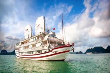 Tour du thuyền Bái Tử Long nằm trong top kỳ nghỉ sang chảnh