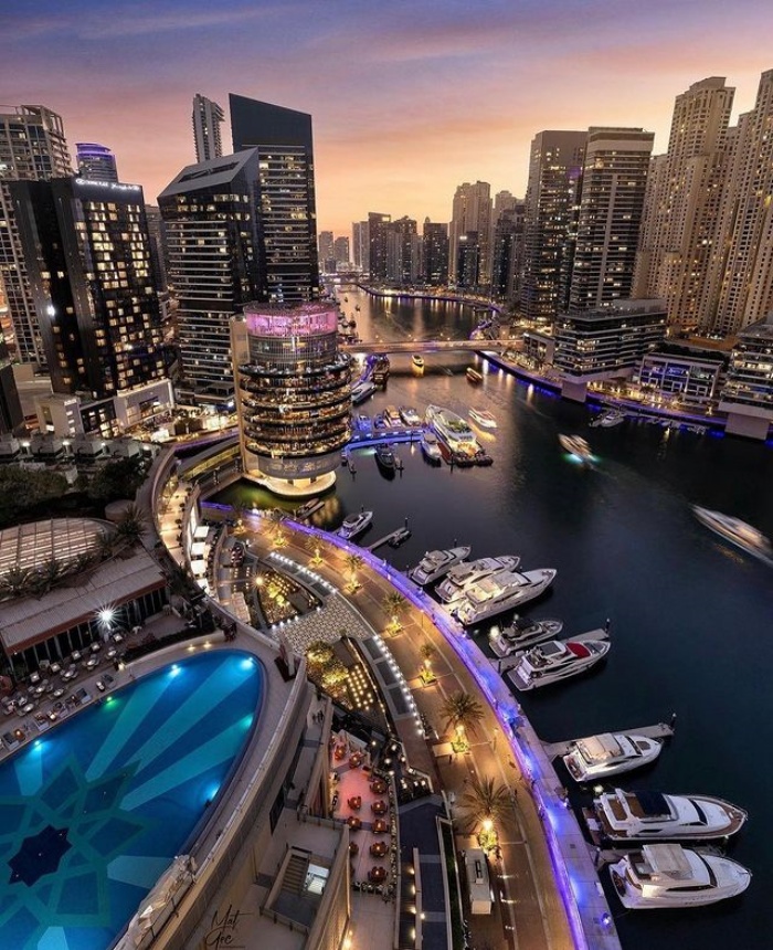 Bến du thuyền Dubai Marina