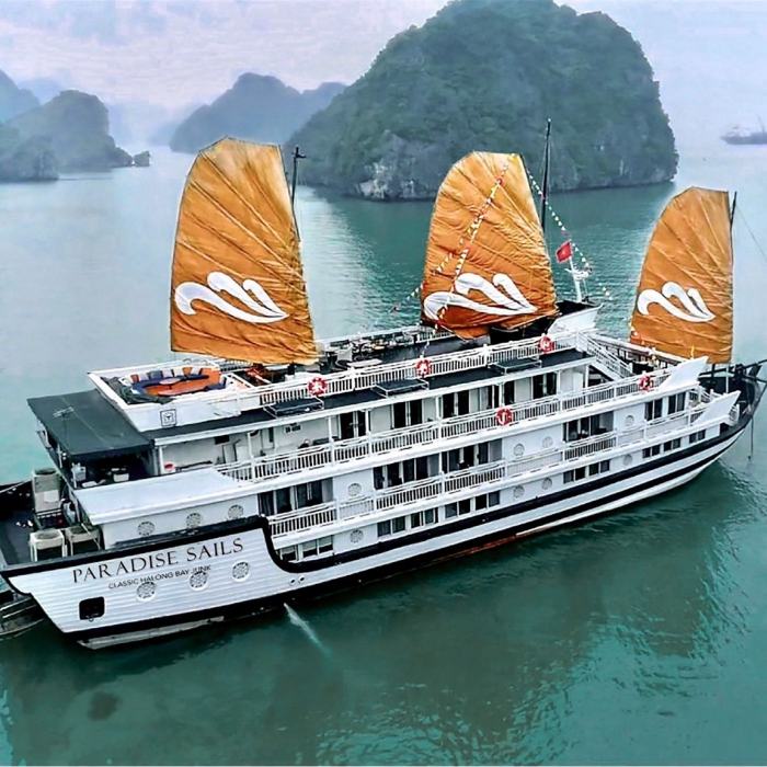 du thuyền 5 sao ở vịnh Lan Hạ